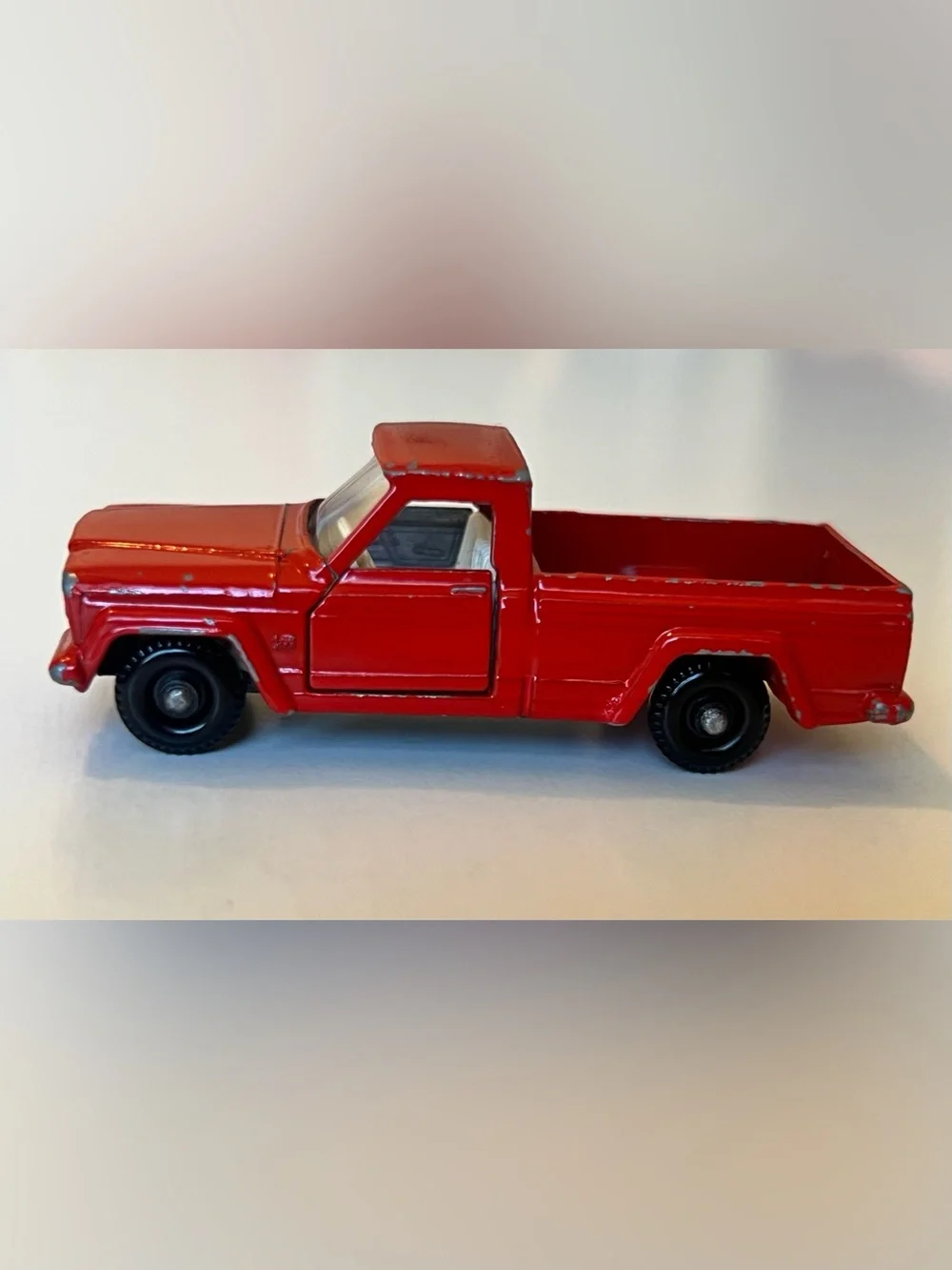 MATCHBOX gladiator you